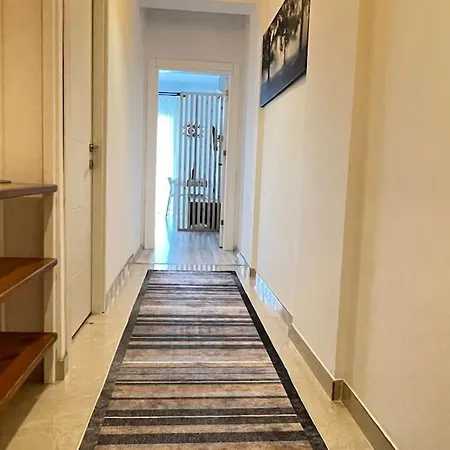 Ozy Garden Apartment