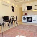 Ozy Houses Sky Apartamento